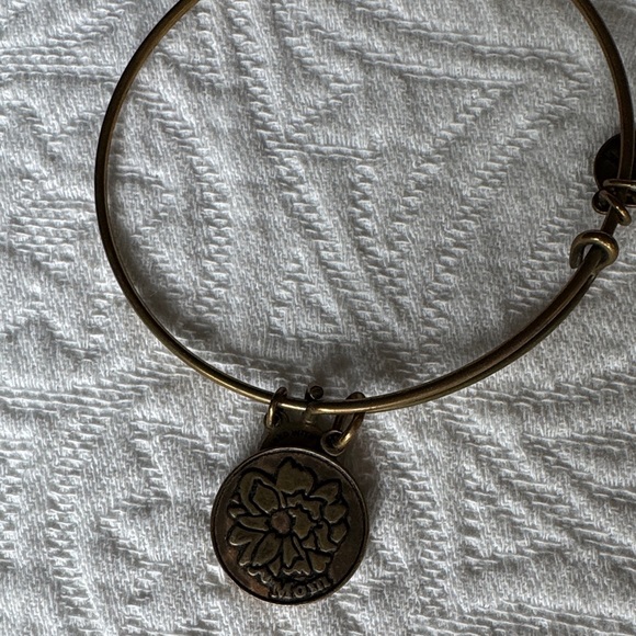 Gold Charm Bangle Set - Picture 3 of 6